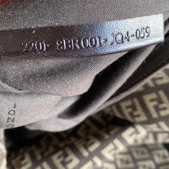 *SOLD* Fendi Zucca Mama Baquette - Picture 4 of 5